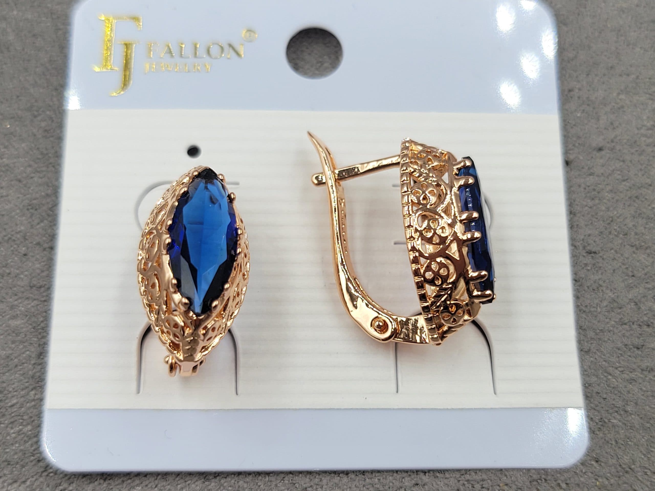 Сережки Fallon 10*19 мм англійський замок