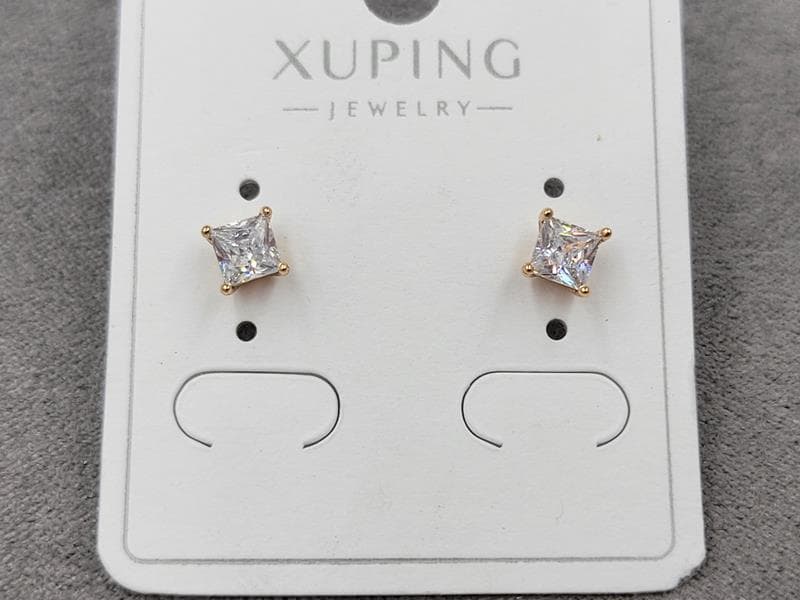 Гвоздики 5 мм Xuping колір 18к