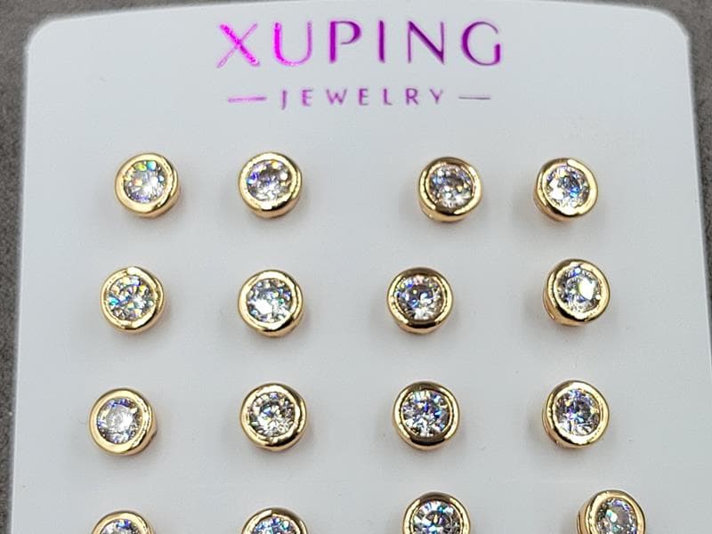 Гвоздики 5,5 мм Xuping колір 18к