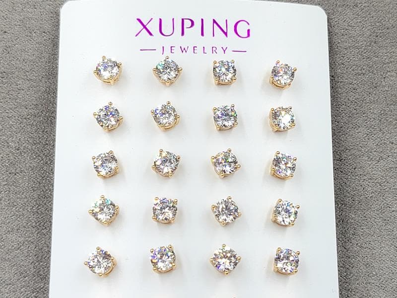 Гвоздики 5 мм Xuping колір 18к 1 пара