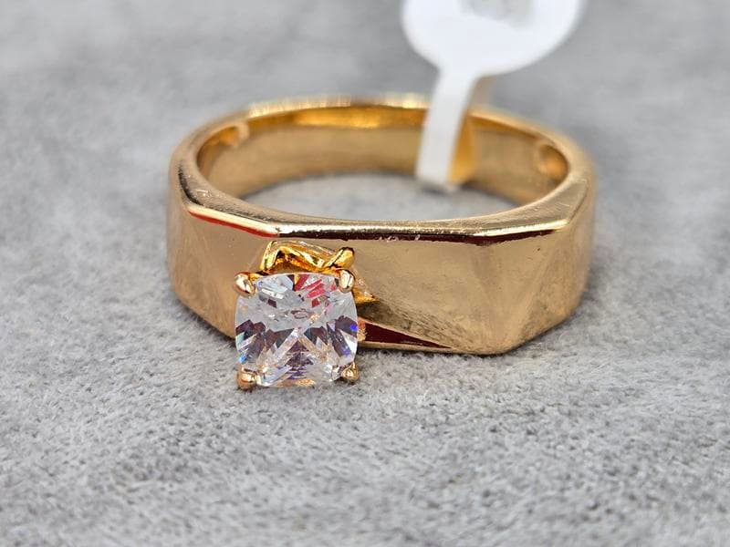 Каблучка Xuping 7 мм  (18,19,20,21 розмір) колір 18к