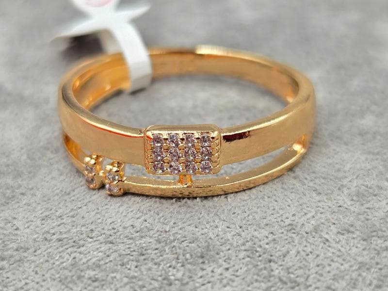 Каблучка Xuping 6 мм (16,17,18,19,20 розмір) колір 18к