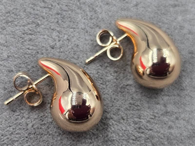 Гвоздики Xuping 11 мм висота 19 мм колір 18к