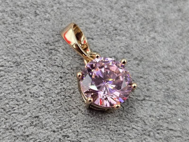 Кулон Xuping з рожевим стразом 8 мм висота 17 мм колір 18к