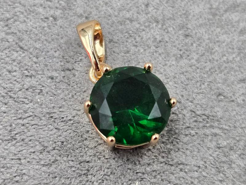 Кулон Xuping с зеленим стразом 9 мм висота 18 мм колір 18к