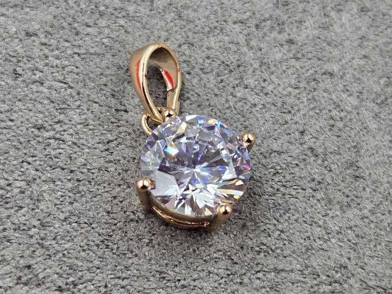 Кулон Xuping з білим стразом 9 мм висота 18 мм колір 18к