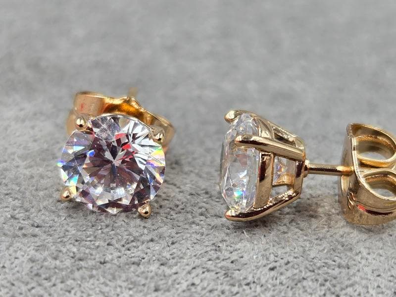 Гвоздики Xuping 7 мм колір 18к