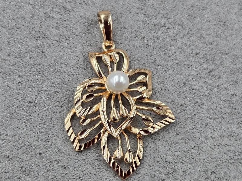 Кулон Xuping 24 мм висота 40 мм колір 18к