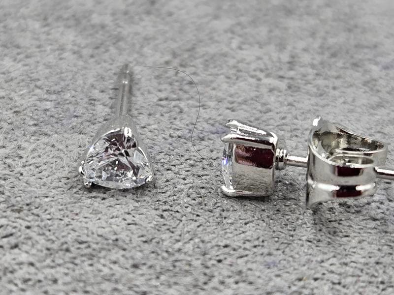 Гвоздики серце 4 мм Xuping родій