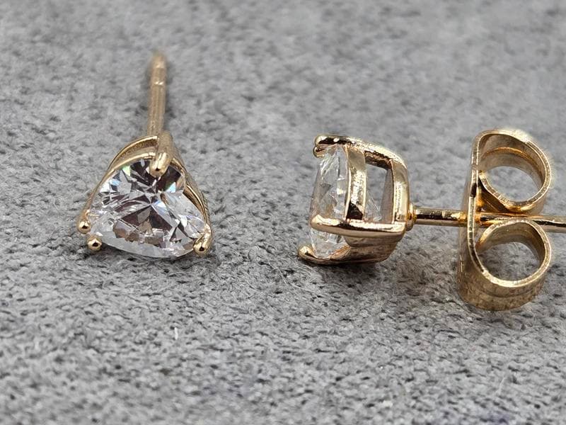 Гвоздики 5 мм Xuping колір 18к