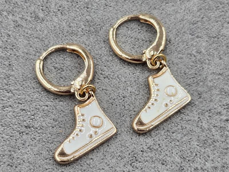 Сережки Xuping 13*9 мм висота 23 мм круглий замок колір 18к