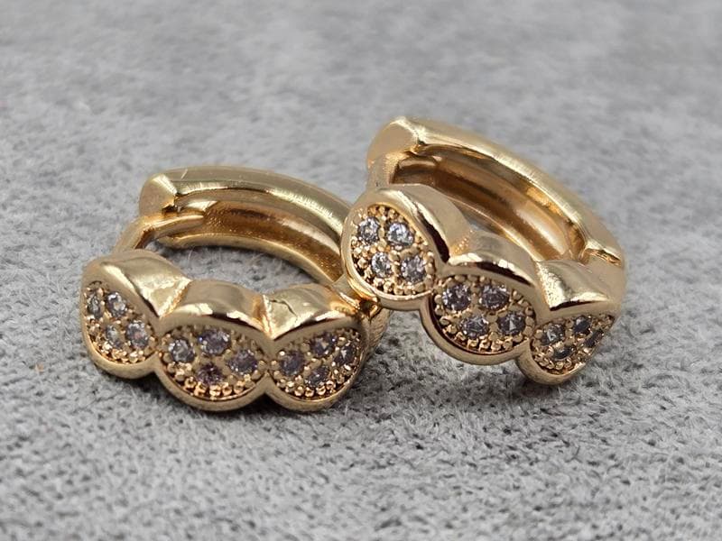 Сережки Xuping 4 мм висота 12 мм круглий замок колір 18к