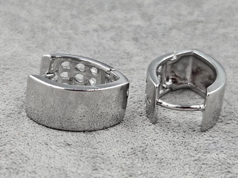 Сережки Xuping 8 мм висота 17 мм родій