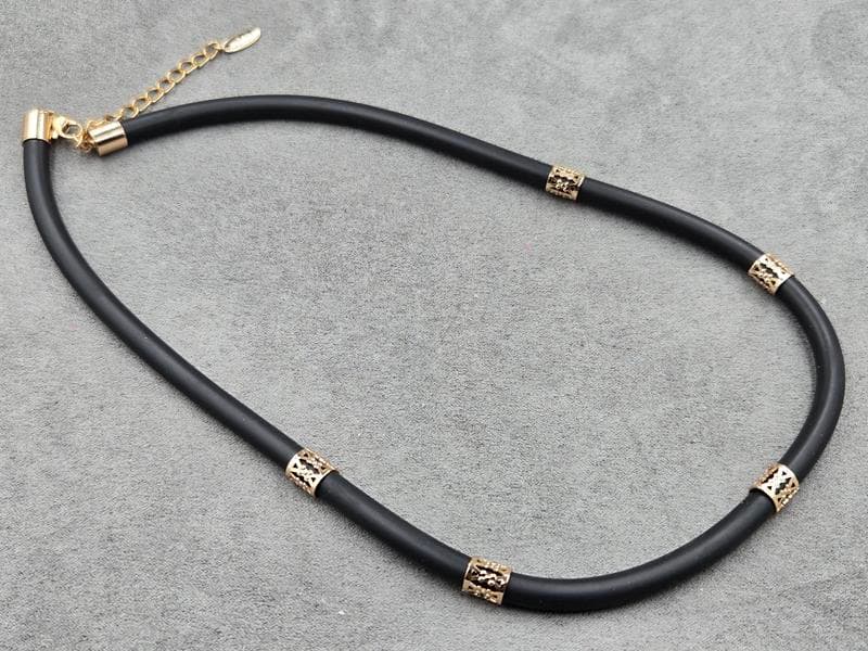 Шнурок Xuping силікон 6 мм довжина 50+5 см колір золото 18к