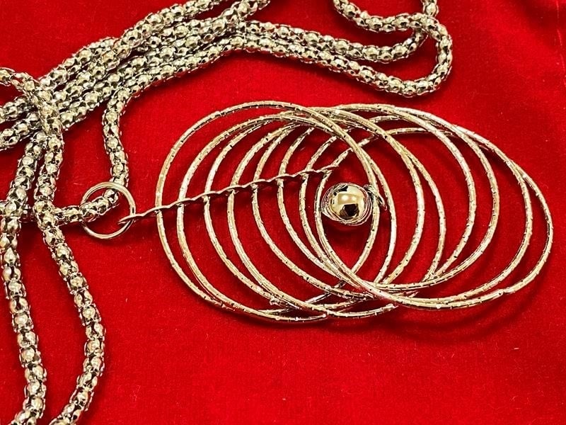 Кулон 70 см цвет серебро