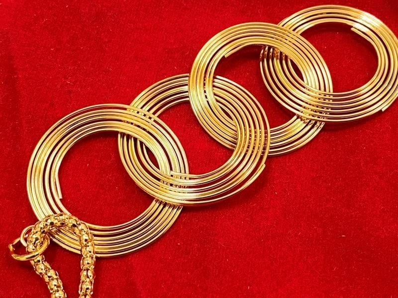 Кулон 70 см цвет золото