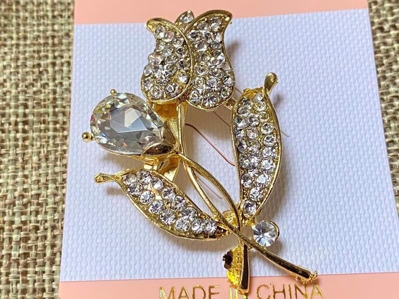 Брошь тюльпан