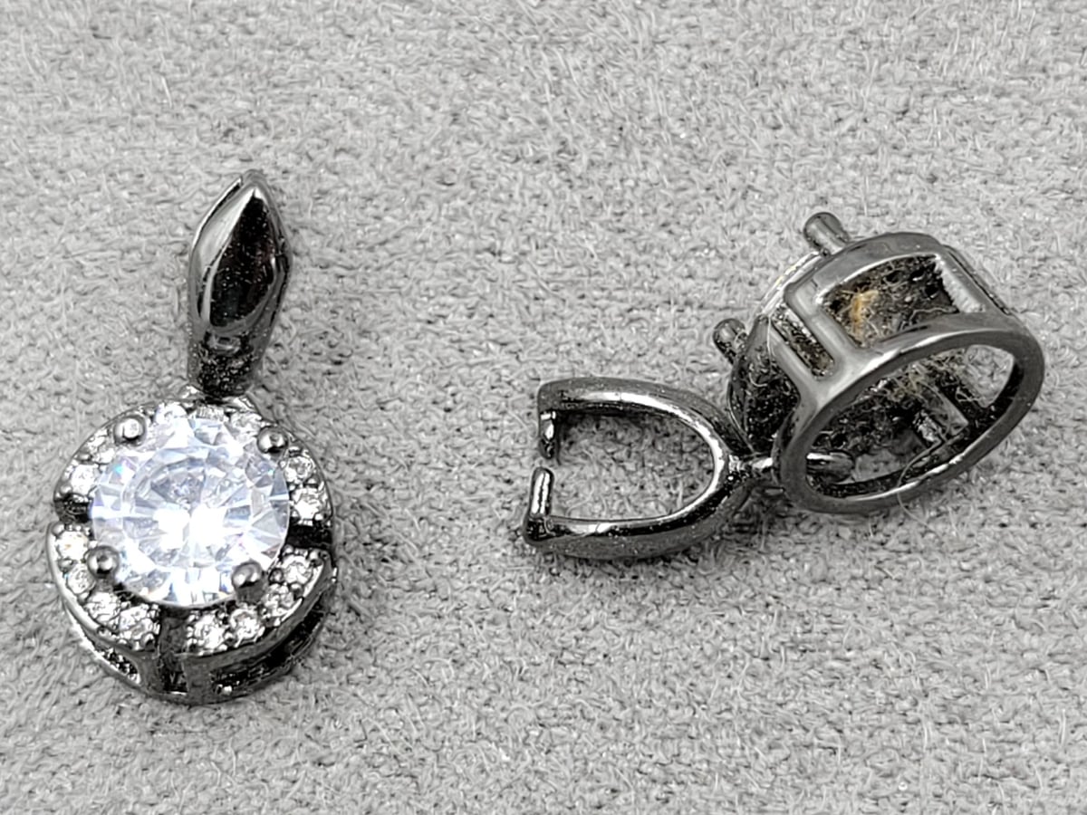 Держатель 8,8 с фианитами гиппоаллергенный сплав