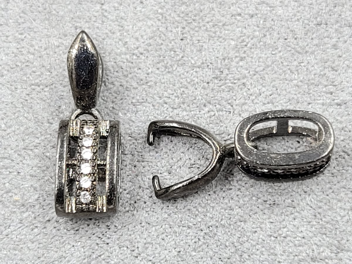 Держатель 5,5*8,8 с фианитами гиппоаллергенный сплав