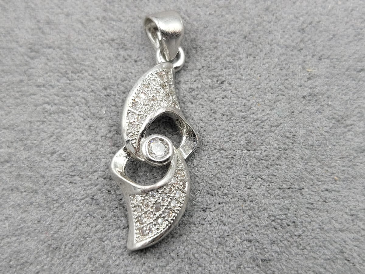 Подвеска 1шт с фианитами ( гипоаллергенный сплав)