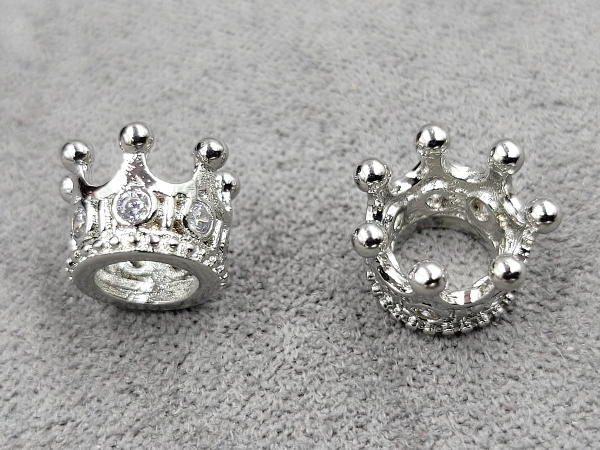 Бусина корона 9*7 мм колір срібло з білими фіанітами (гіпоалергенний сплав)