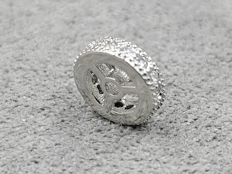 Рондель 9,5 мм т. 2,6 мм родій з білими фіанітами (гиппоаллергенный сплав