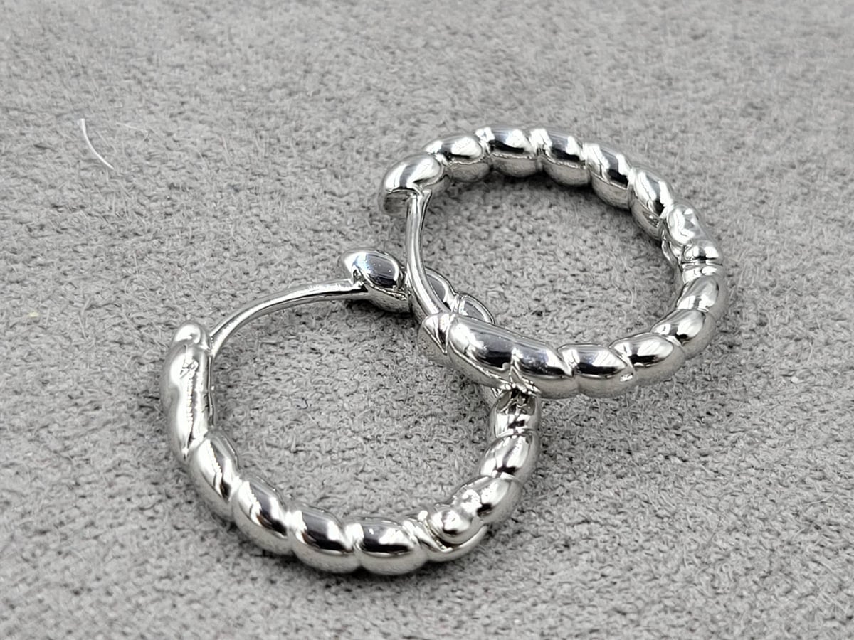 Швенза бублик 2*16 мм 1 пара родій ( гипоалергений сплав)