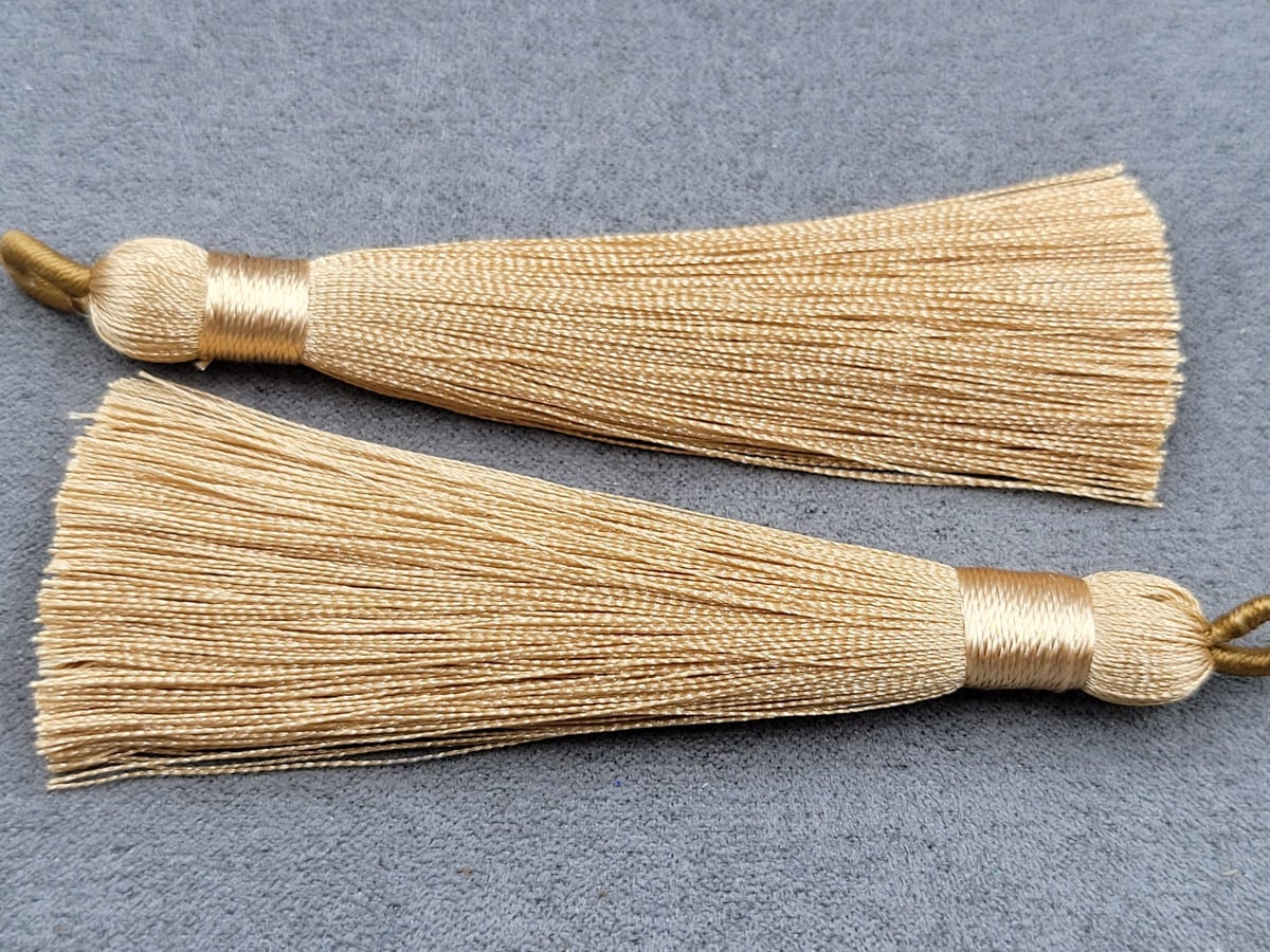 Китиці 9 см 1 пара бежеві