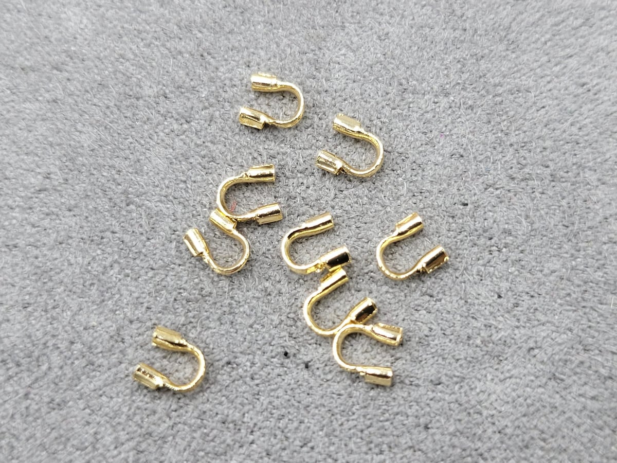 Протектори 4 мм 20 штук колір золото (гіпоалергений сплав)