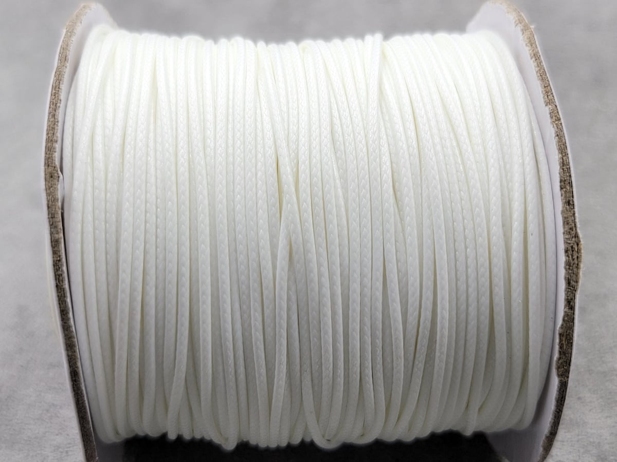 Шнур 0,8 мм вощений 100 ярдів білий