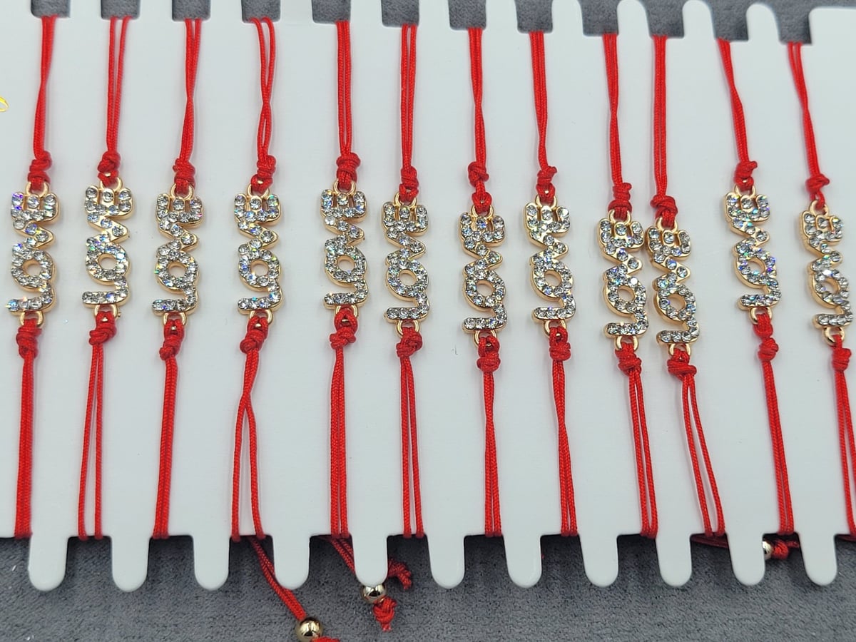 Браслети 12 шт червона нитка Love колір золото