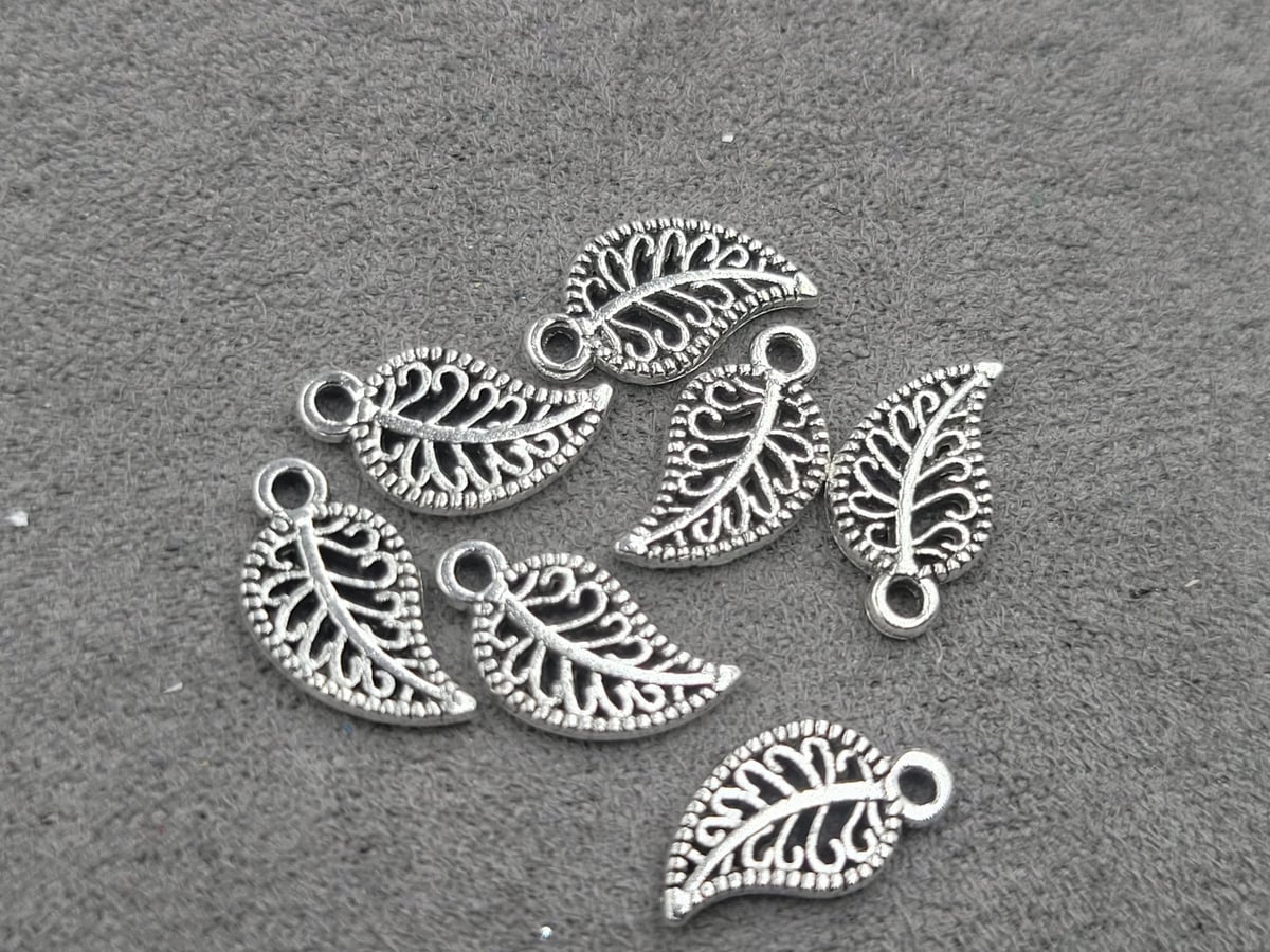 Підвіска листок 7*13 мм 55 шт металічна