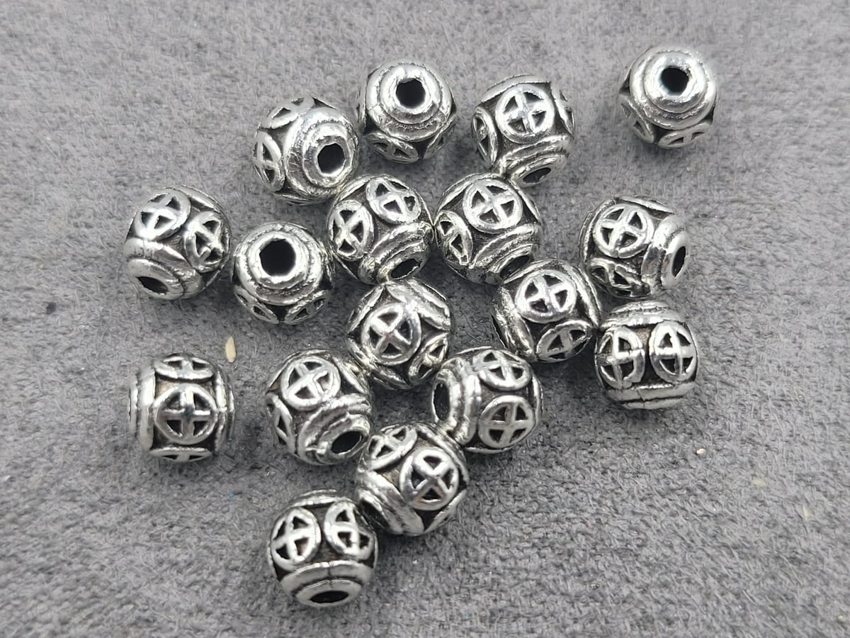 Бусина куля 6 мм 33 шт металічна