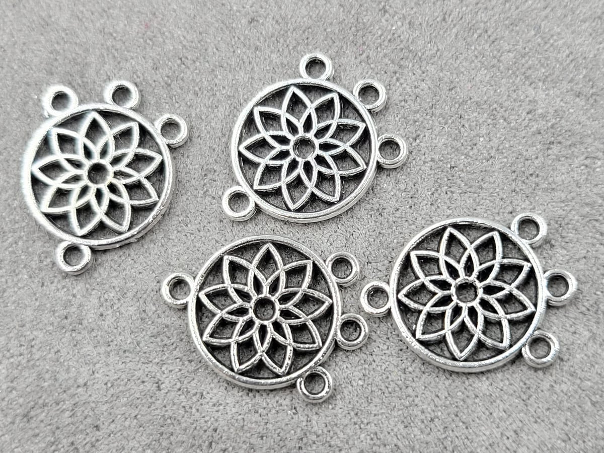 Конектор 14*18 мм 26 шт металічний