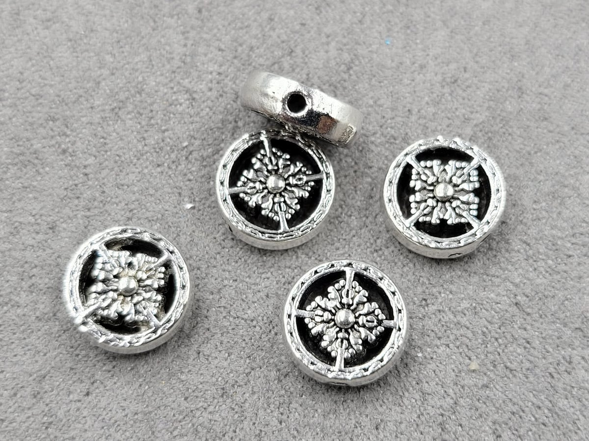 Бусина 11 мм т. 4 мм 14 шт металічна