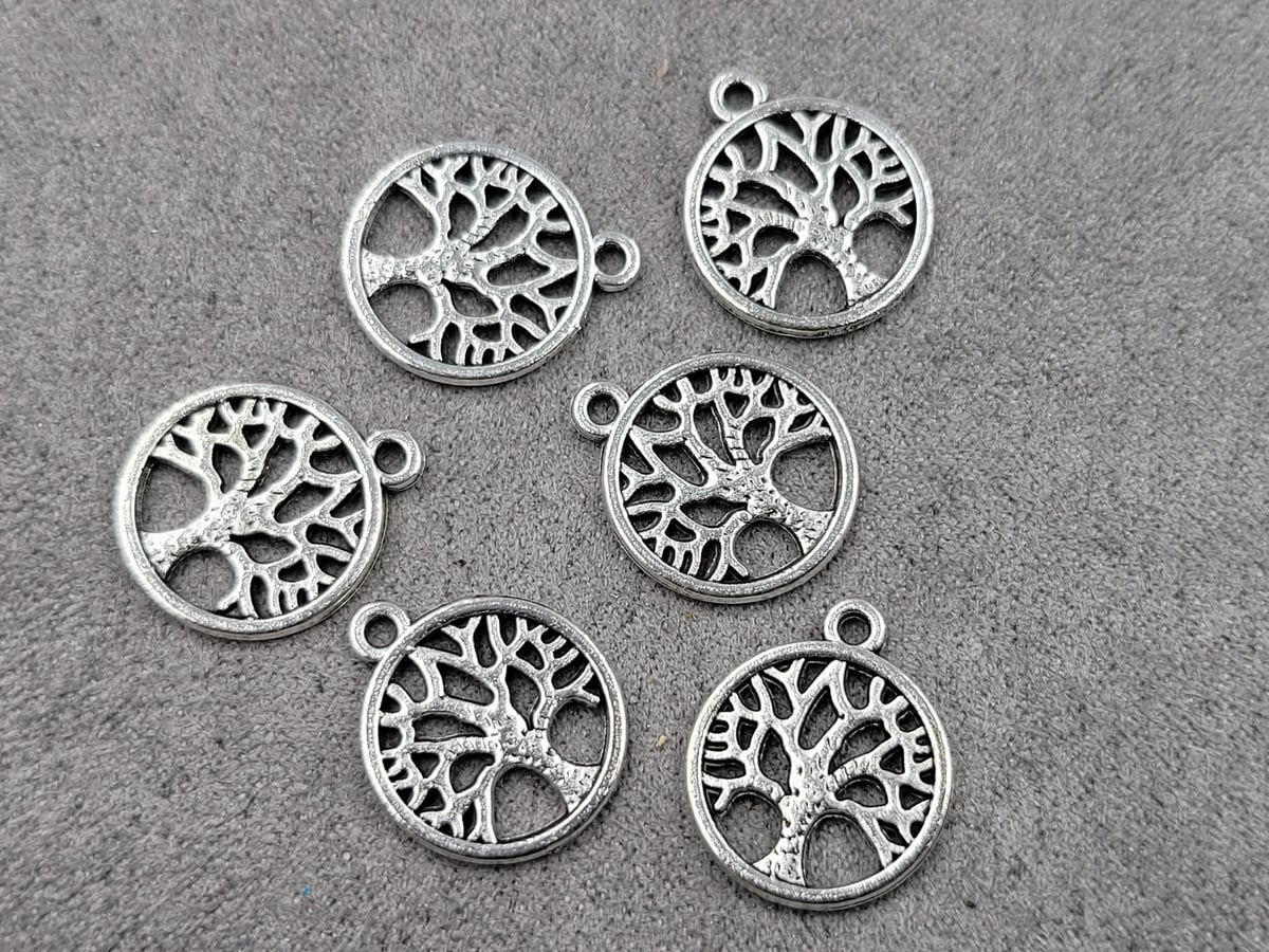 Підвіска 15 мм 28 шт металічна