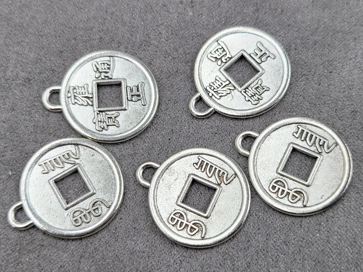 Підвіска монетка 20 мм 14 шт металічна