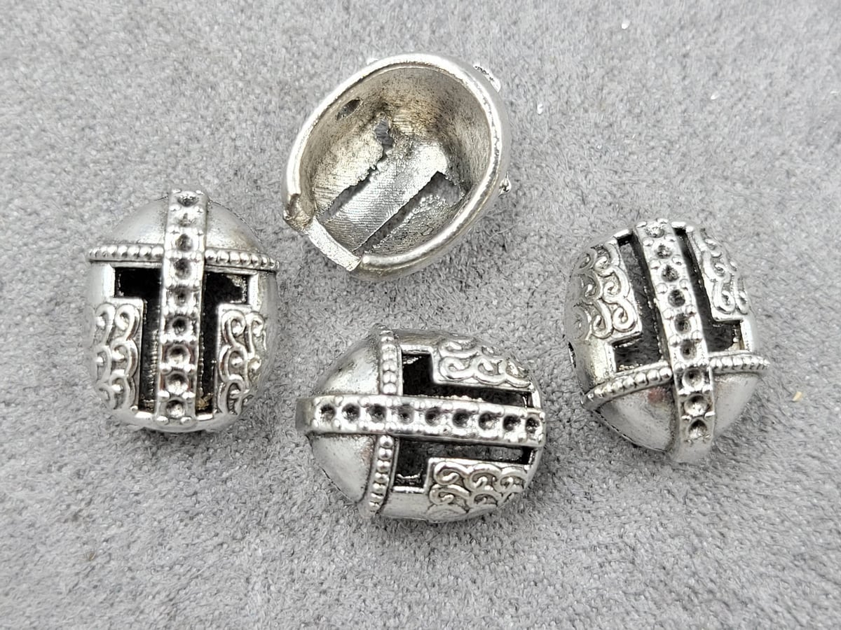 Бусина шолом лицаря 12*15 мм 8 шт металічна