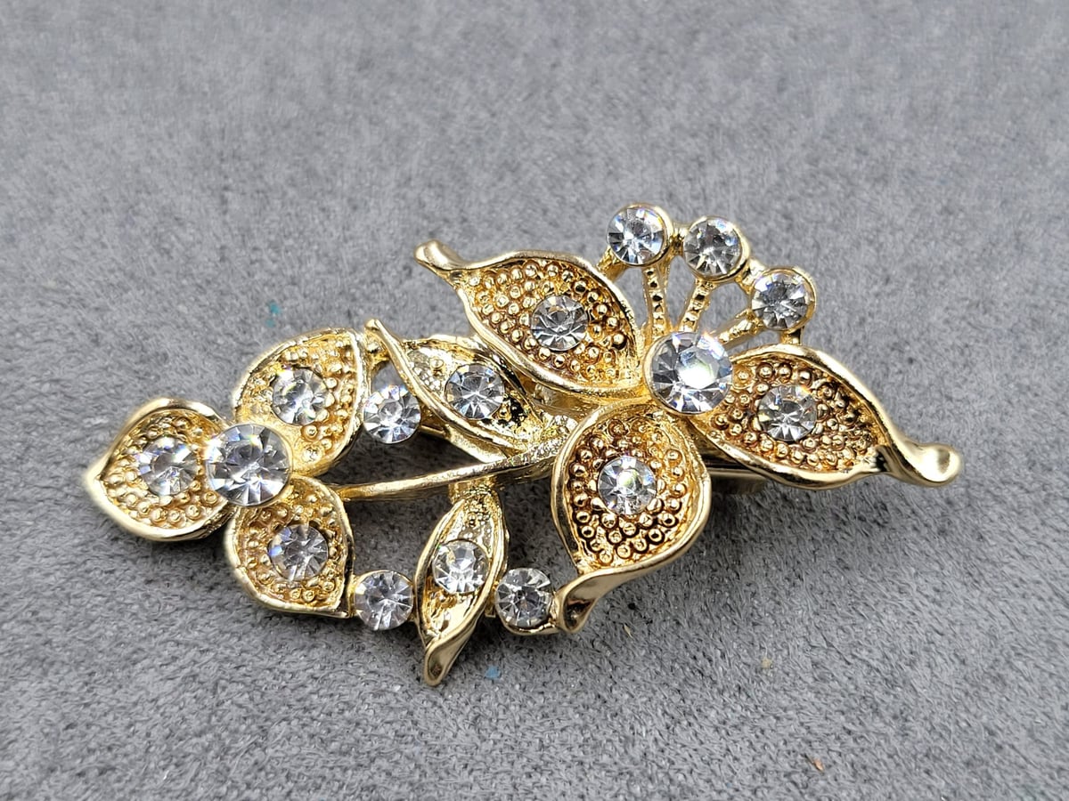 Брошь 21*45 мм колір золото