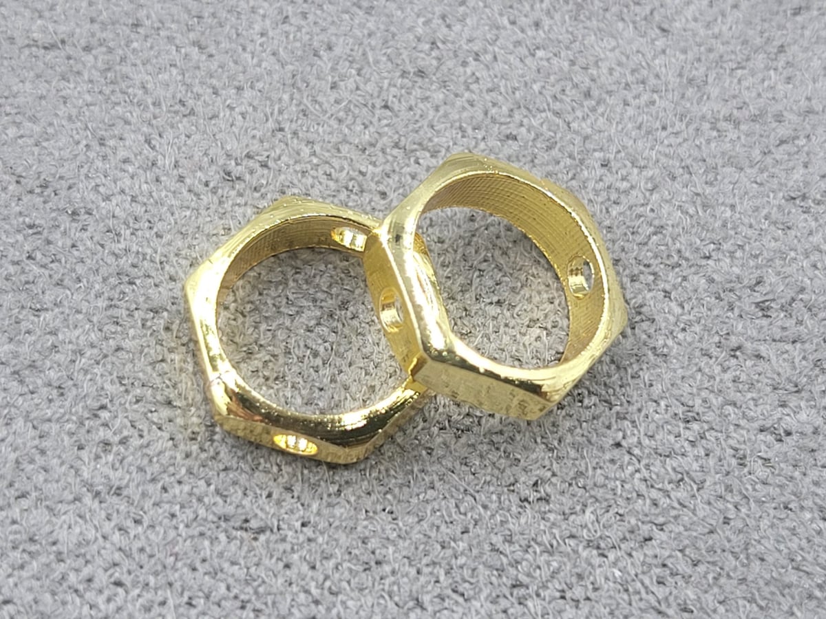 Бусина 8 мм т.2,3 мм  колір лимоне золото (гіпоалергений сплав)