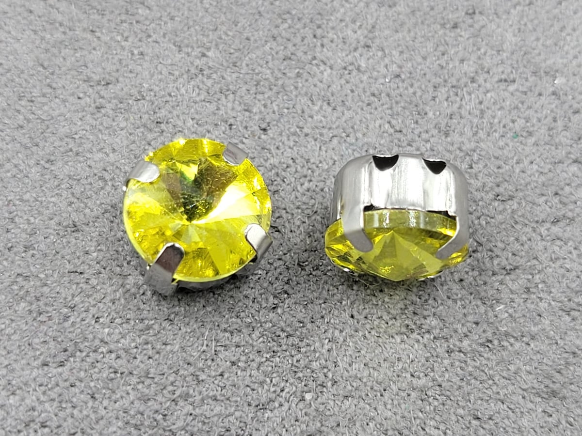 Страз в цапах 8 мм (скло) жовтий