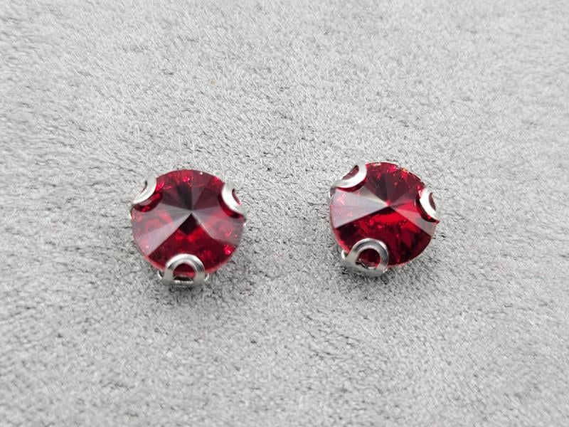 Страз в цапах 8 мм (скло) червоний