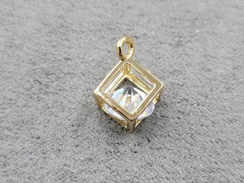 Підвіска 11*13 мм колір лимонне золото (гіпоалергений сплав)