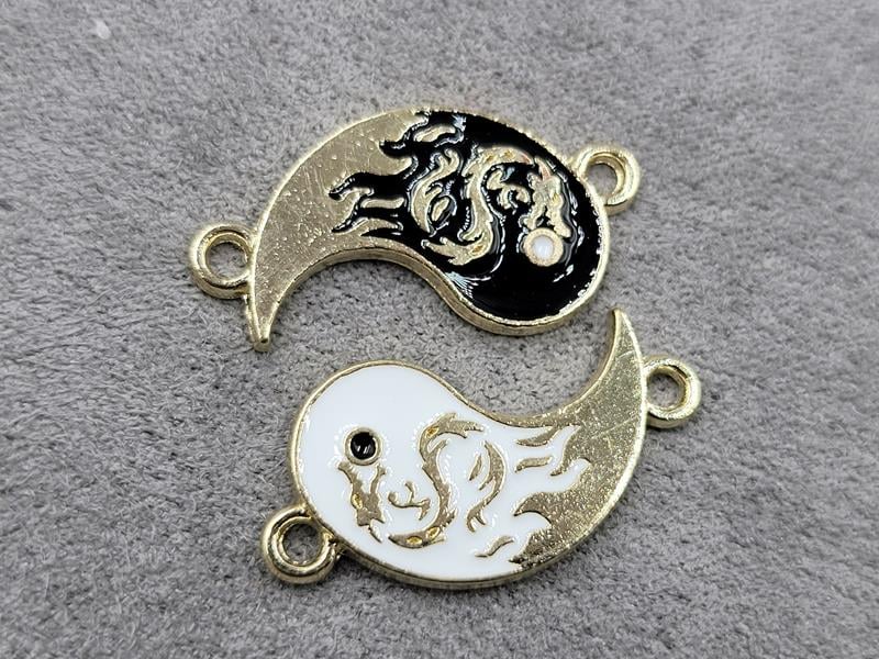 Конектор двойний Инь Янь 21*25 мм метал лимонного кольору