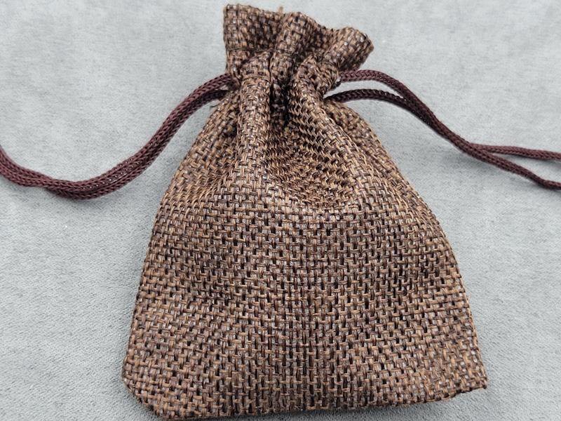 Мішечки мішковина 7*9 см упаковка 50 шт шоколадний