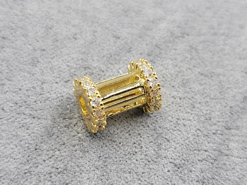 Бусина 10 мм т. 7 мм з фіанітами лимонне золото (гіпоалергений сплав)