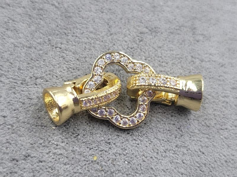 Замок конюшина 13*28 мм колір золото (гіпоалергенний сплав)