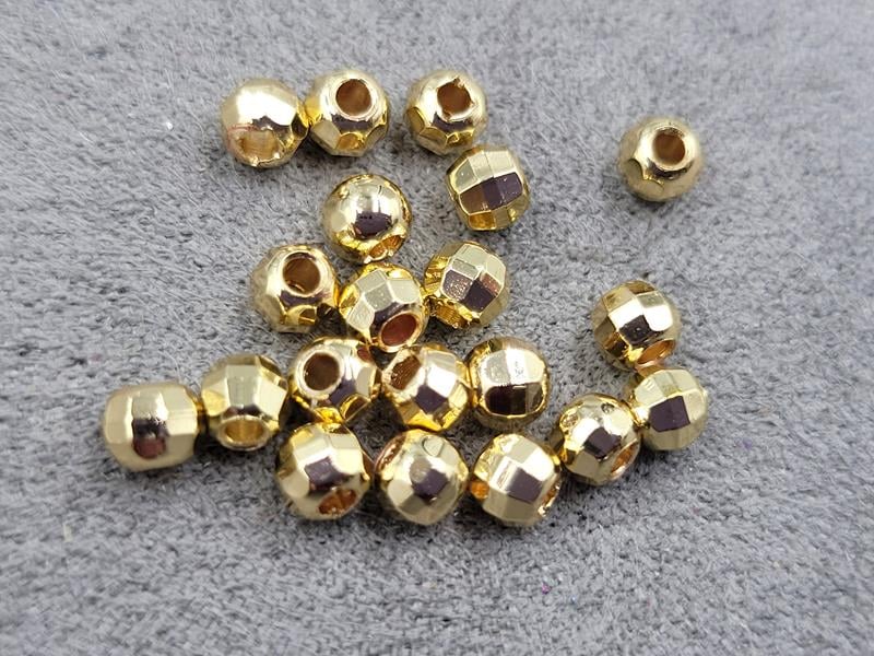 Бусини куля грань 4 мм 20 штук колір золото (гіпоалергений сплав)