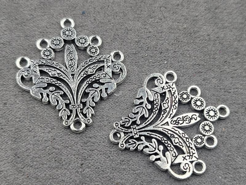 Конектор 29*32 мм 7 шт металл