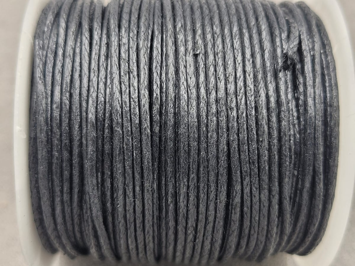 Шнур 1 мм вощений 18 метрів